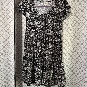 Floral Black and White women’s Dress